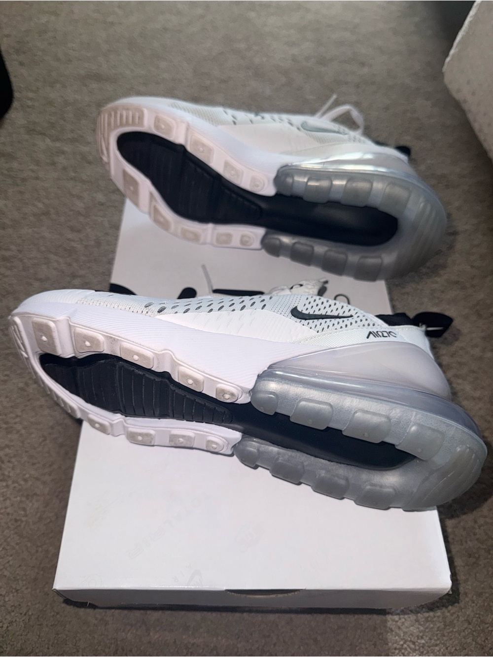 Nike W Air Max 270 - White & Black - Picture 4 of 6